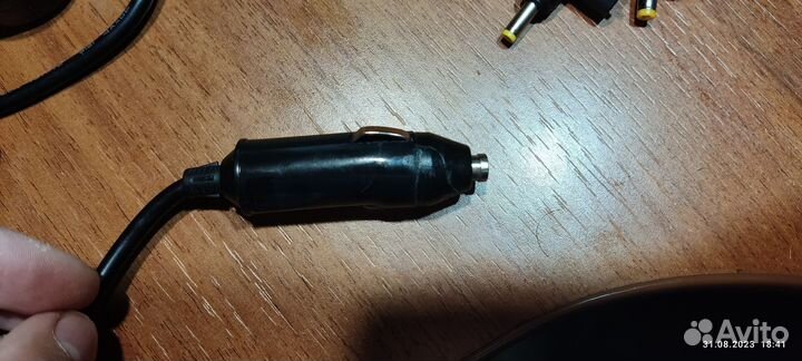 Зарядка для ноутбука автомобильная