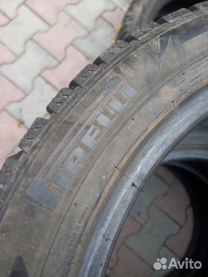 Pirelli Ice Zero 245/45 R18 100H