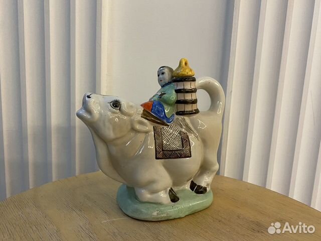 Статуэтка штоф Мальчик на быке Монголия