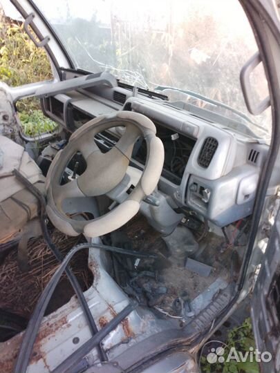 Nissan Atlas