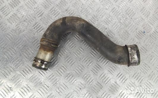 Патрубок интеркулера volkswagen touareg 7L (TUK17W