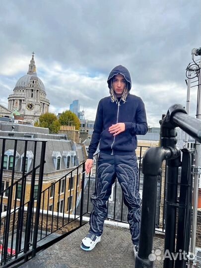 Гострайтер, написание текста для песен