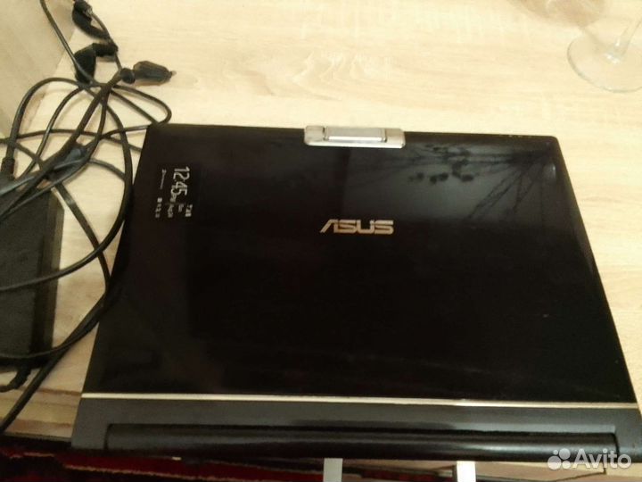 Ноутбук Asus