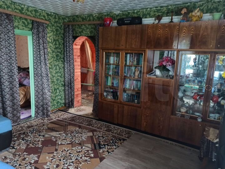 Дом 176,7 м² на участке 7 сот.