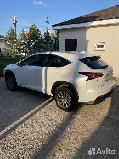 Lexus NX 2.0 CVT, 2015, 84 800 км