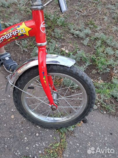 Детский велосипед четырехколесный