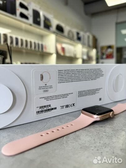 Apple Watch SE 40mm. Rose. Идеал. С Комплектом