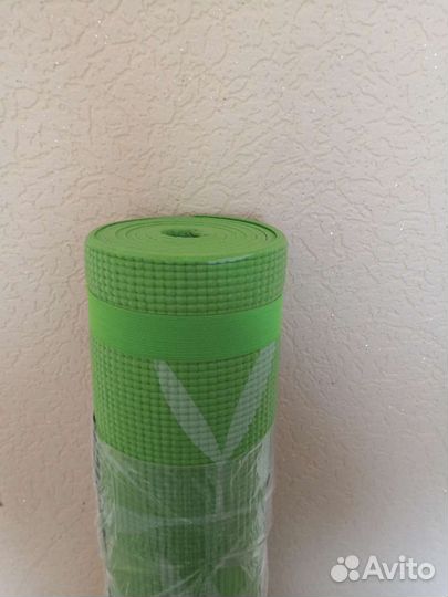 Коврик для йоги и фитнеса