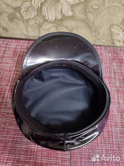 Фуражка из латекса, черная. Шапка