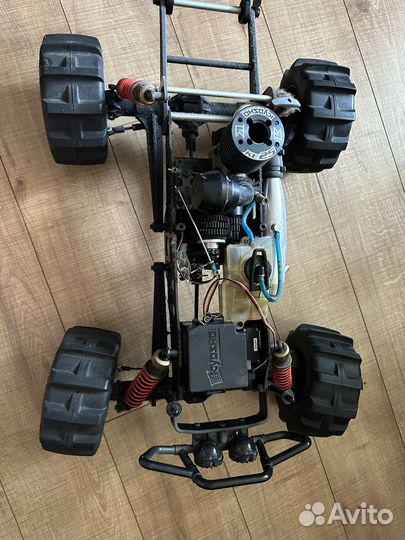 Радиоуправляемая модель kyosho foxx