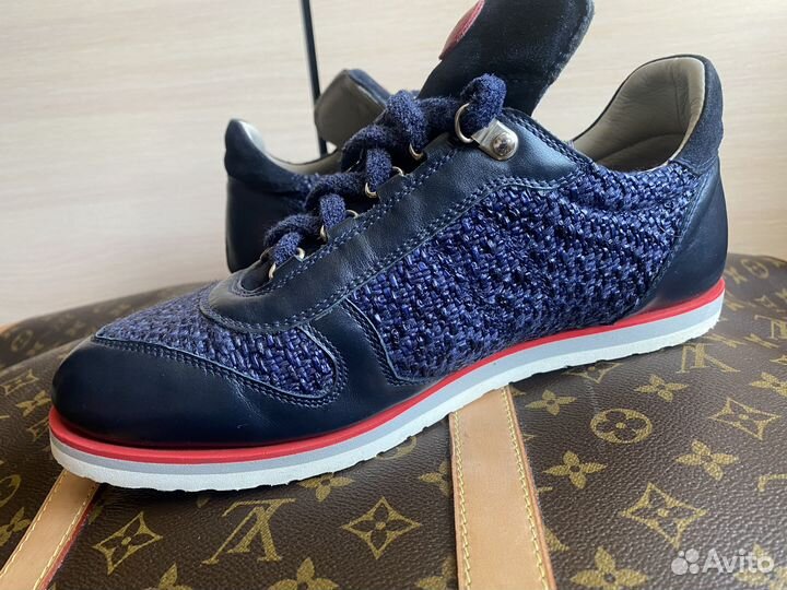 Кроссовки Kiton