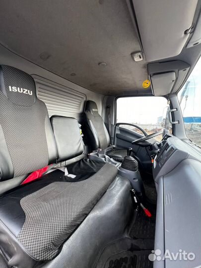 Isuzu NPR с КМУ, 2021