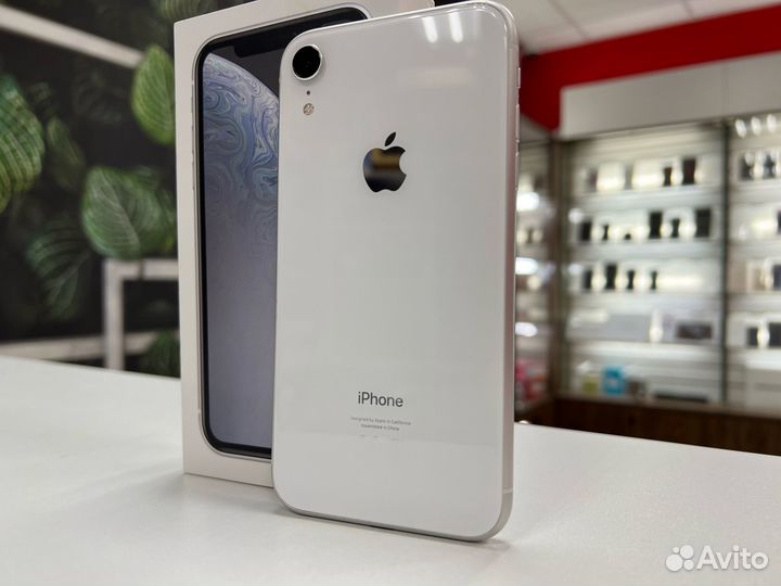 iPhone Xr, 128 ГБ