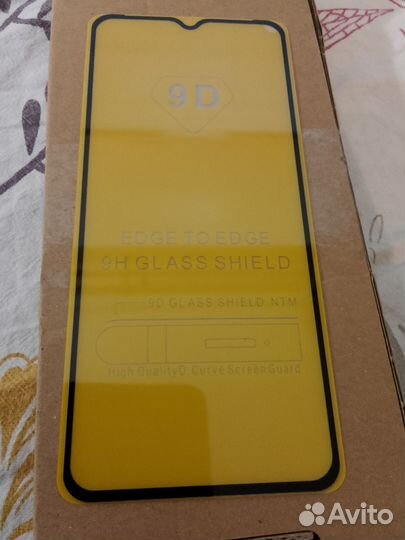 Защитное стекло на телефон realmic30s