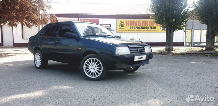 ВАЗ 21099, 2001