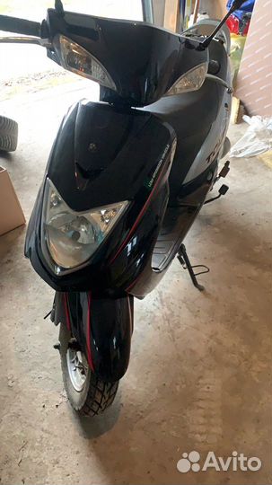 Продам мопед/ нужен аккамулятор