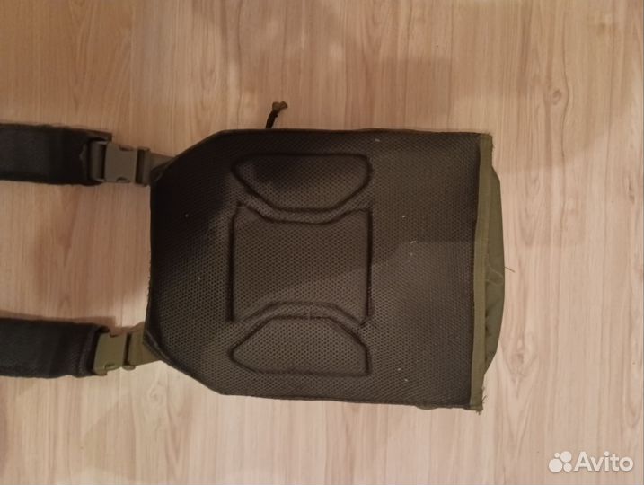 Плитник олива