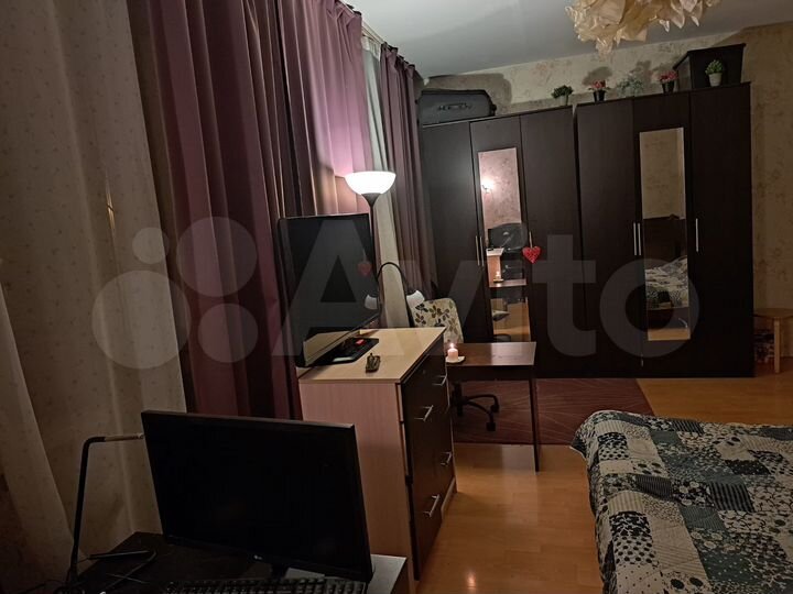 Комната 21 м² в 3-к., 2/9 эт.