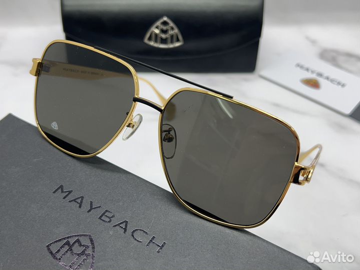 Сoлнцeзащитныe oчки Maybach 