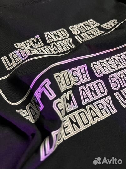 Футболка Syna World