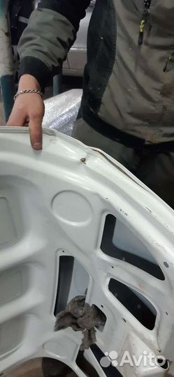 Задняя крышка багажника Лада Гранта