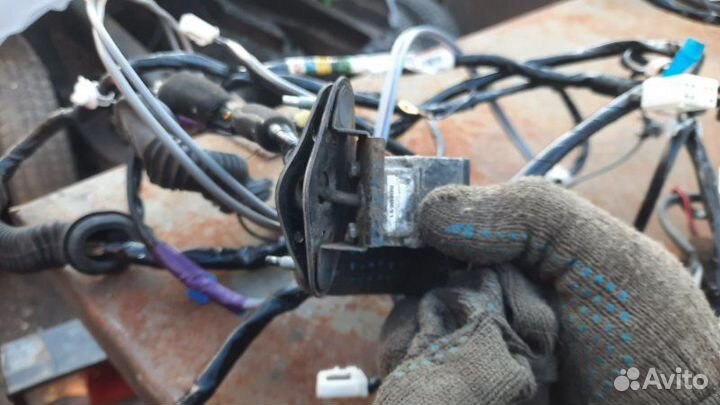 Магнитола Двузонный климат контроль Subaru Outback