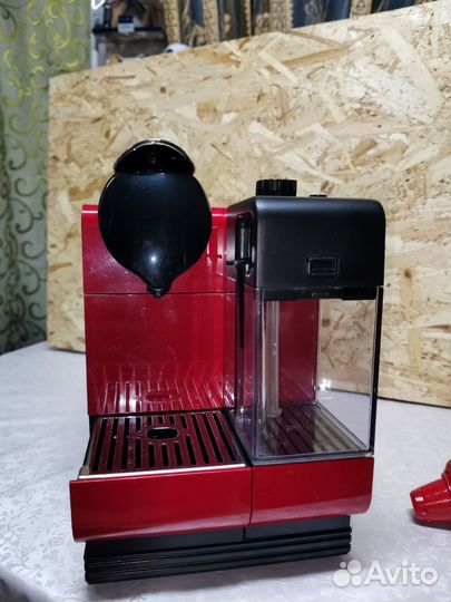 Кофемашина delonghi nespresso