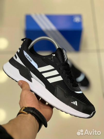 Adidas мужские кроссовки