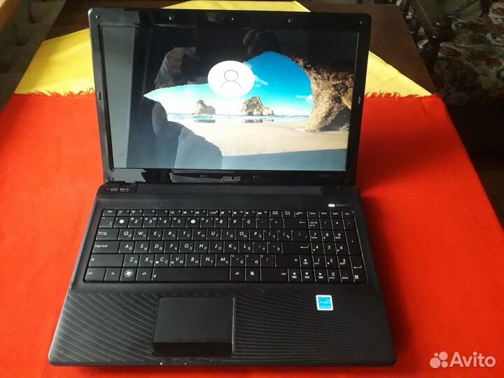 Ноутбук Asus X52N