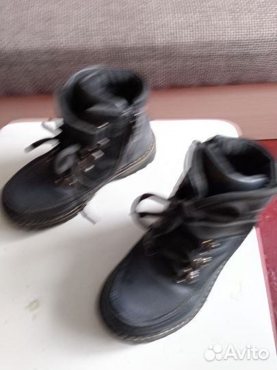 Ботинки демисезонные на мальчика 28 размер