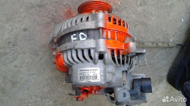 Генератор на honda civic 4D 5D 2005 - 2012 FR-V