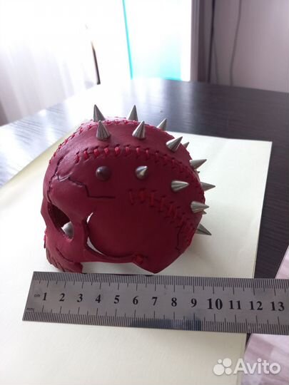 Маска из натуральной кожи