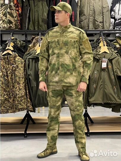 Камуфляжный костюм летний. Тактический костюм