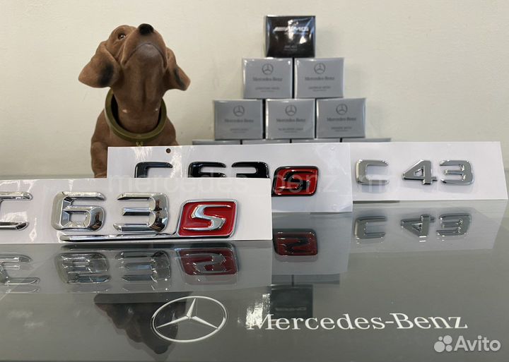 Шильдик C43 Mercedes Benz на крышку багажника