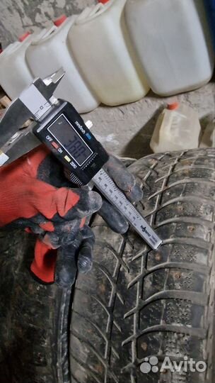 Bridgestone Ice Cruiser 5000 195/60 R15 88T