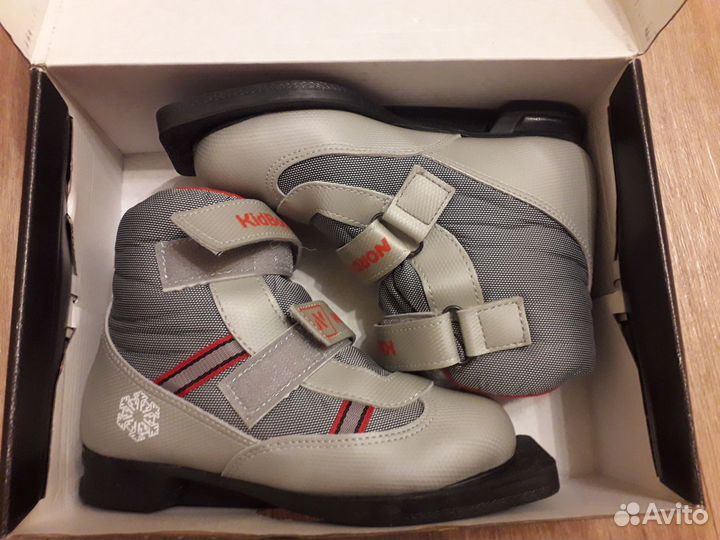 Лыжные ботинки 32 размер