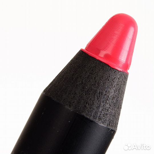 Nars Velvet Matte Lip Pencil Famous Red