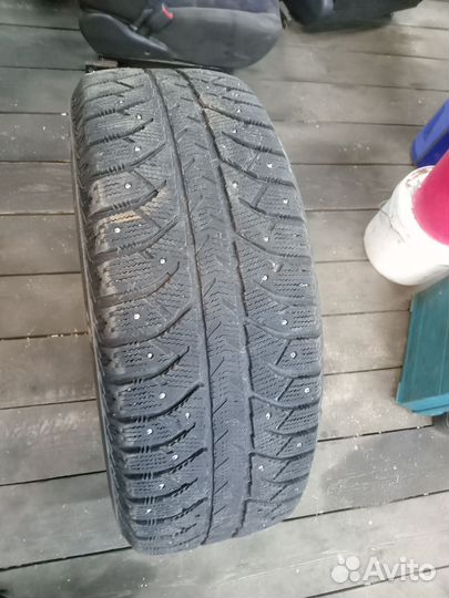 Bridgestone Ice Cruiser 7000 265/65 R17 116