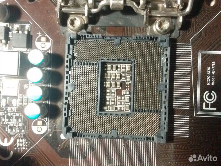 Материнская плата