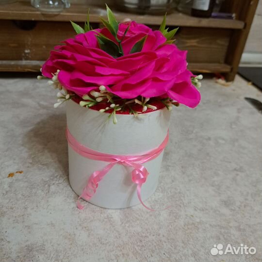 Подарок на день рождения подруге мыльные розы