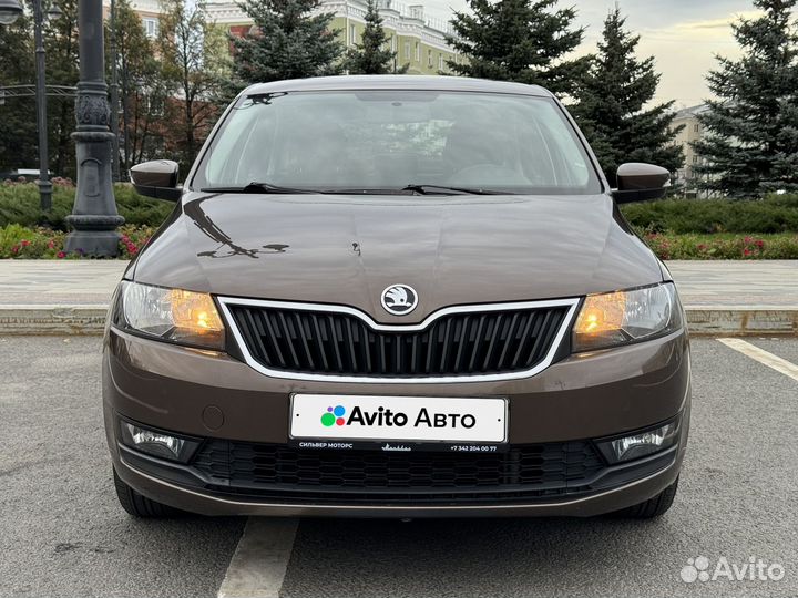 Skoda Rapid 1.6 AT, 2018, 73 500 км