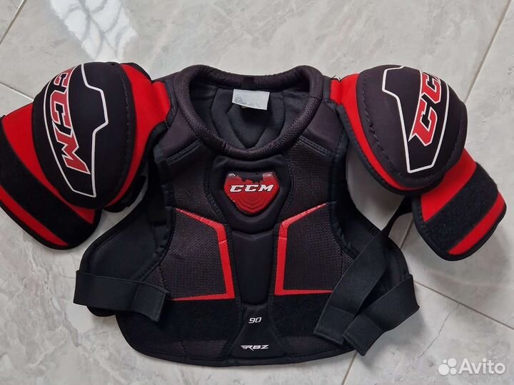 Нагрудник ccm jr L