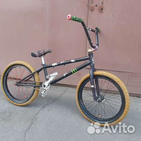 Раскраска Езда на BMX — Раскраски для печати бесплатно