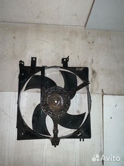 Вентилятор охлаждения Nissan Primera P11
