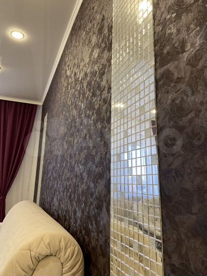 2-к. квартира, 64 м², 4/9 эт.