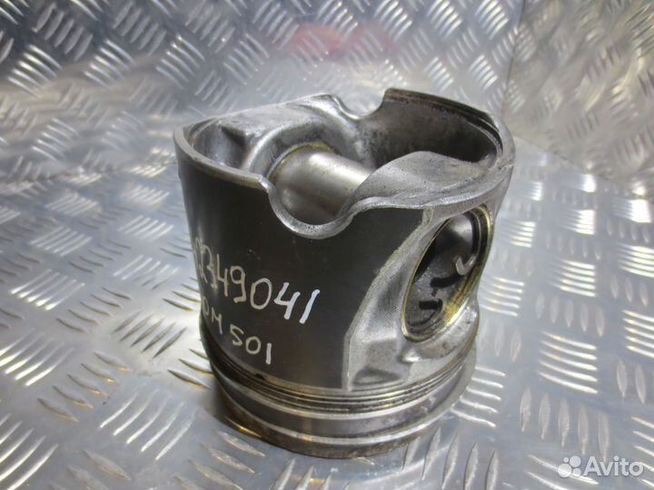 Поршень Mahle/knecht 130L129