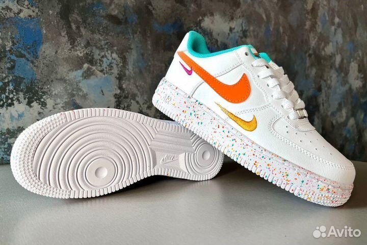 Кроссовки Nike Air Force 1 LV8 GS Leap High 36,38