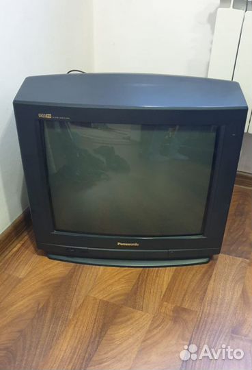 Телевизор бу panasonic