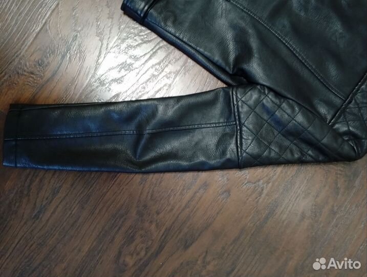 Куртка женская кожаная Terranova