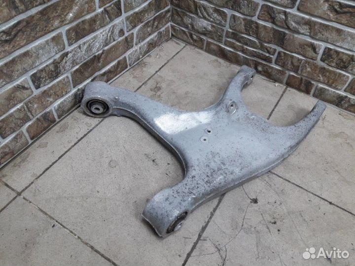 Рычаг подвески нижний задний правый Audi Q5 2015